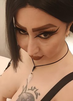 Dana Horny Milf - puta in Bangkok Photo 18 of 23