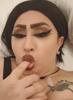 Dana Horny Milf - puta in Bangkok Photo 23 of 23