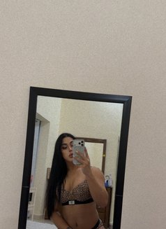 Dana69 VIP - Acompañantes transexual in Abu Dhabi Photo 8 of 14