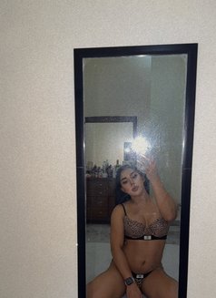 Dana69 VIP - Acompañantes transexual in Abu Dhabi Photo 9 of 14
