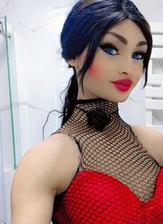 DANA «ست» - Transsexual escort agency in Beirut Photo 11 of 28