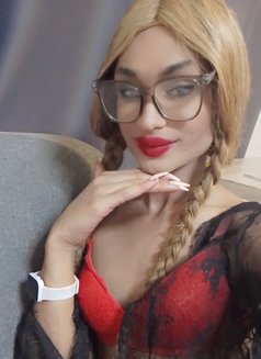 DANA «ست» - Transsexual escort agency in Beirut Photo 22 of 27