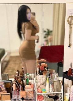 Dana New Girl Available - puta in Al Manama Photo 13 of 25