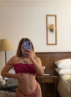 Dana Russian 21yo - escort in Beirut Photo 3 of 8