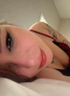 Dana - escort in Bangkok Photo 14 of 15