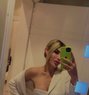 Dana Russian Shemale - Acompañantes transexual in İstanbul Photo 1 of 11