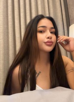 Dana - escort in Riyadh Photo 1 of 5