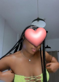 Danasha - escort in Dubai Photo 3 of 4