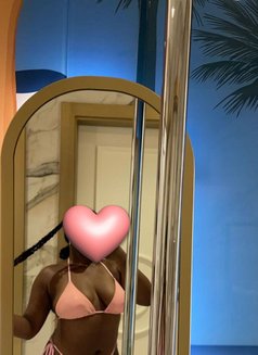 Danasha - escort in Dubai Photo 4 of 4