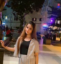 Dance Queen Kajal - puta in Dubai