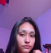 Donna - escort in Tokyo