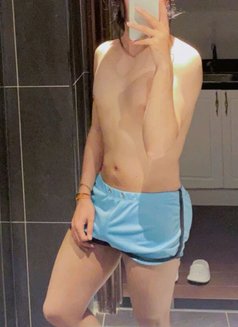 Dani 🤍داني - Male escort in Dubai Photo 5 of 8