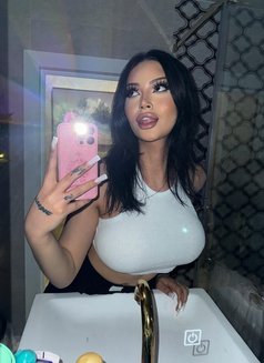 🇷🇺 Dani̇la 🇷🇺 - Transsexual escort in İstanbul Photo 20 of 25