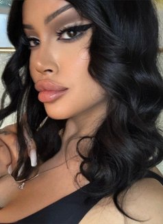 🇷🇺 Dani̇la 🇷🇺 - Transsexual companion in İstanbul Photo 8 of 20