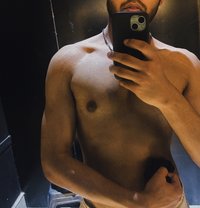 Danial - Male adult performer in Kolkata