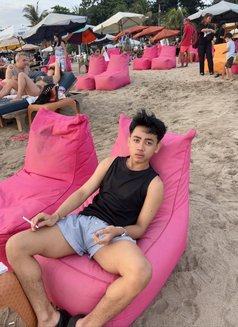 Daniel 8 Inchi Hard and Strong Stamina - Male escort in Bali Photo 6 of 8