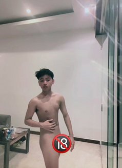 Daniel 8 Inchi Hard and Strong Stamina - Acompañantes masculino in Bali Photo 6 of 7
