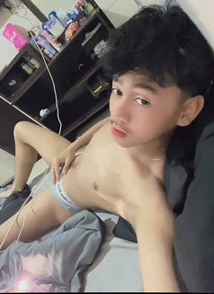 Daniel 8 Inchi Hard and Strong Stamina - Male escort in Bali Photo 5 of 5