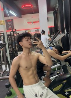 Daniel 8 Inchi Hard and Strong Stamina - Male escort in Bali Photo 7 of 12