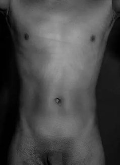 Daniel - Male escort in Ankara Photo 3 of 5