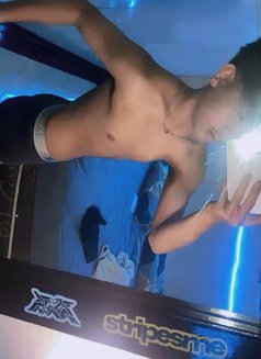 Massage Big dick hard strongg - Acompañantes masculino in Bali Photo 10 of 10