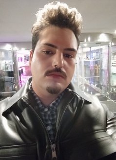 Daniel Candy - Male escort in Lisbon Photo 1 of 9