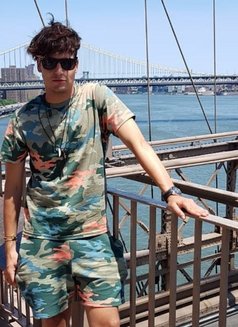 Daniel Candy - Male escort in Lisbon Photo 4 of 9