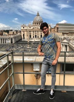 Daniel Candy - Male escort in Lisbon Photo 5 of 9