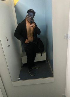 Daniel G. - Male companion in Berlin Photo 4 of 5