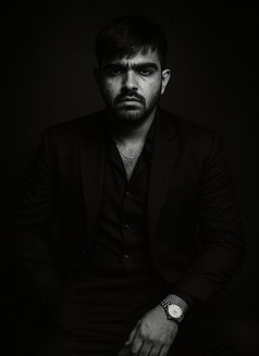 Daniel - Intérprete masculino de adultos in Chennai Photo 1 of 1