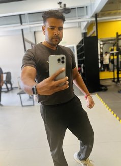 Daniel - Acompañantes masculino in Hyderabad Photo 4 of 5