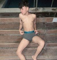 Daniel Big dick 8 inch hard strong - Male escort in Bali