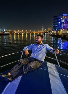 Daniel James - Male escort in Dubai Photo 4 of 4