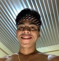 Daniel Mark - Male escort in Manila