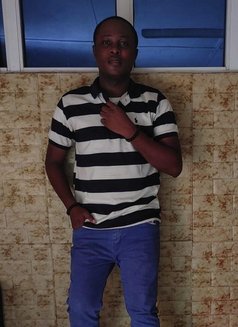 Daniel - Male escort in Lagos, Nigeria Photo 3 of 5