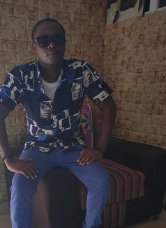 Daniel - Male escort in Lagos, Nigeria Photo 4 of 5