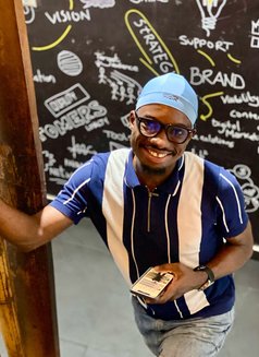 Daniel - Acompañantes masculino in Lagos, Nigeria Photo 4 of 4