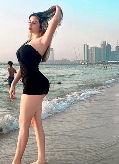 Daniela Argentina full service - escort in Dubai Photo 8 of 10