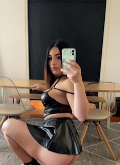 Daniela available in bugibba - Acompañantes transexual in Malta Photo 11 of 14