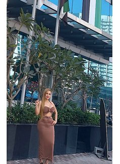 Daniela - escort in Dubai Photo 7 of 9