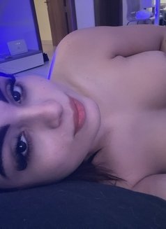 Daniela available in bugibba - Acompañantes transexual in Malta Photo 1 of 14