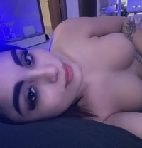 Daniela available in bugibba - Transsexual escort in Malta