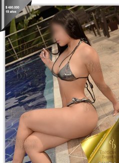 Daniela Eroticas - puta in Medellín Photo 14 of 15