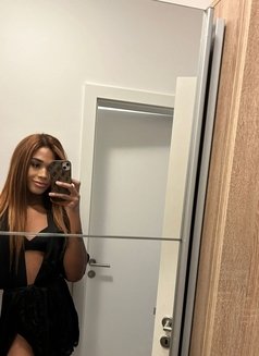 Daniela - Transsexual escort in Ljubljana Photo 1 of 4