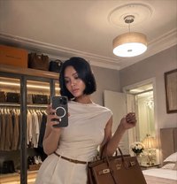 Daniela Moor - Transsexual escort in İstanbul Photo 7 of 10