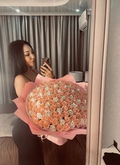 Daniella - escort in Hong Kong Photo 2 of 9