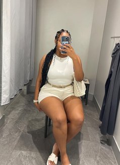 Daniellabanty23 - escort in Muscat Photo 7 of 8