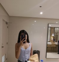 Danielle - Transsexual escort in Makati City