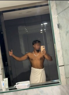 Daniels - Male adult performer in Bangalore Photo 1 of 1