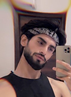 Danish - Male escort in Navi Mumbai Photo 8 of 14